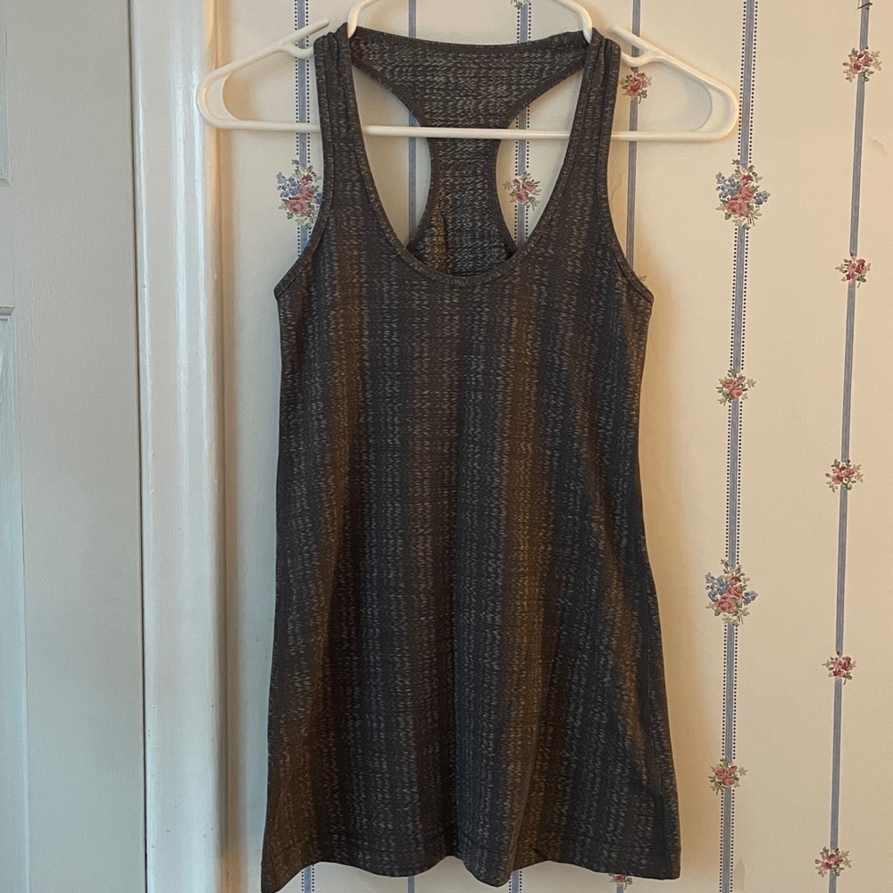 Lululemon Heathered Grey Racerback Yoga Tank Top